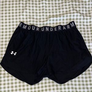 Under Armour Black Athletic Shorts Lightweight Elastic Waistband